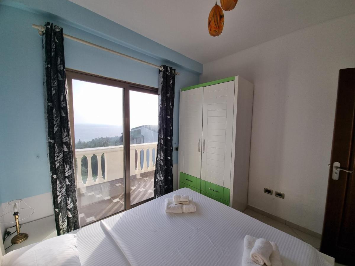 Sea View Apartments Drymades With Balcony Dhërmi Exterior foto